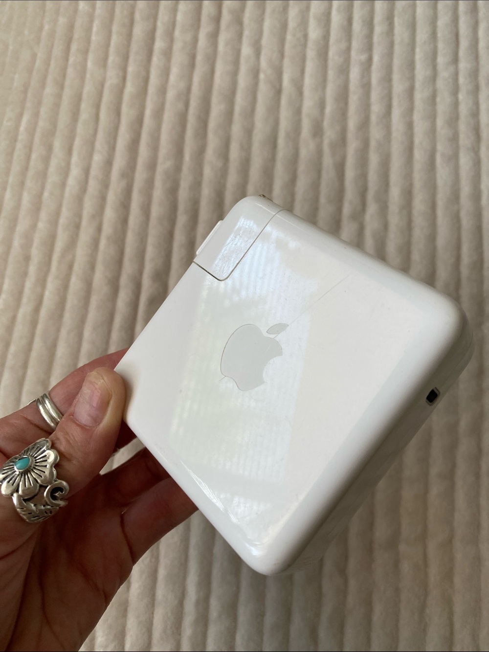 🌼 Apple White Square 87W Laptop USB-C Power Adapter MacBook